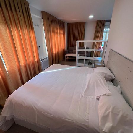 Apartamentos Sanjuan Porriño エクステリア 写真